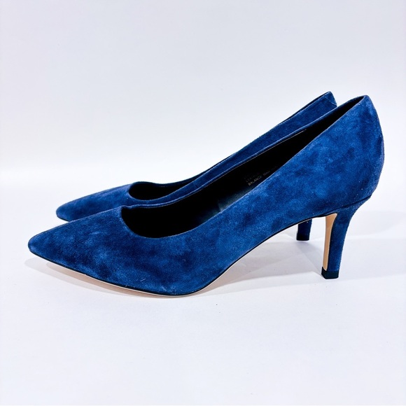 LE CHÂTEAU Navy suede high heels shoes - Picture 2 of 8